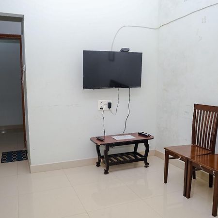 Fiona Homestay Chennai Eksteriør billede